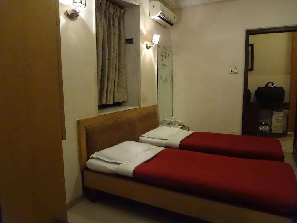Hotel Park Shilton مومباي المظهر الخارجي الصورة
