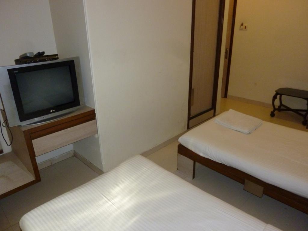 Hotel Park Shilton مومباي المظهر الخارجي الصورة