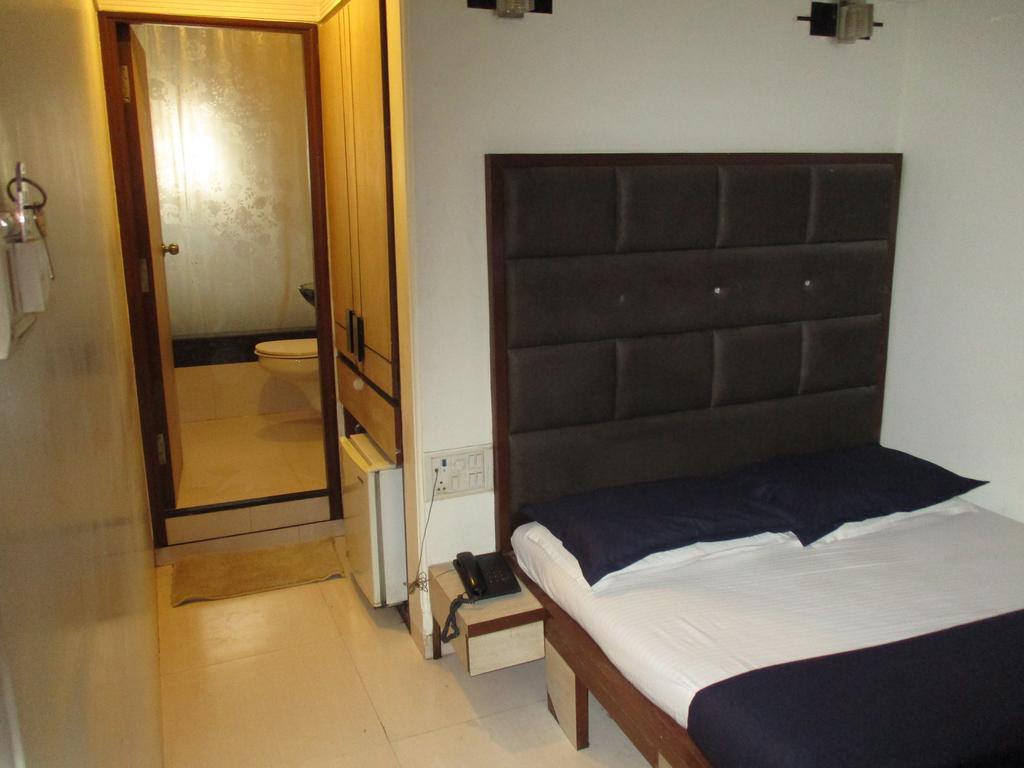 Hotel Park Shilton مومباي المظهر الخارجي الصورة